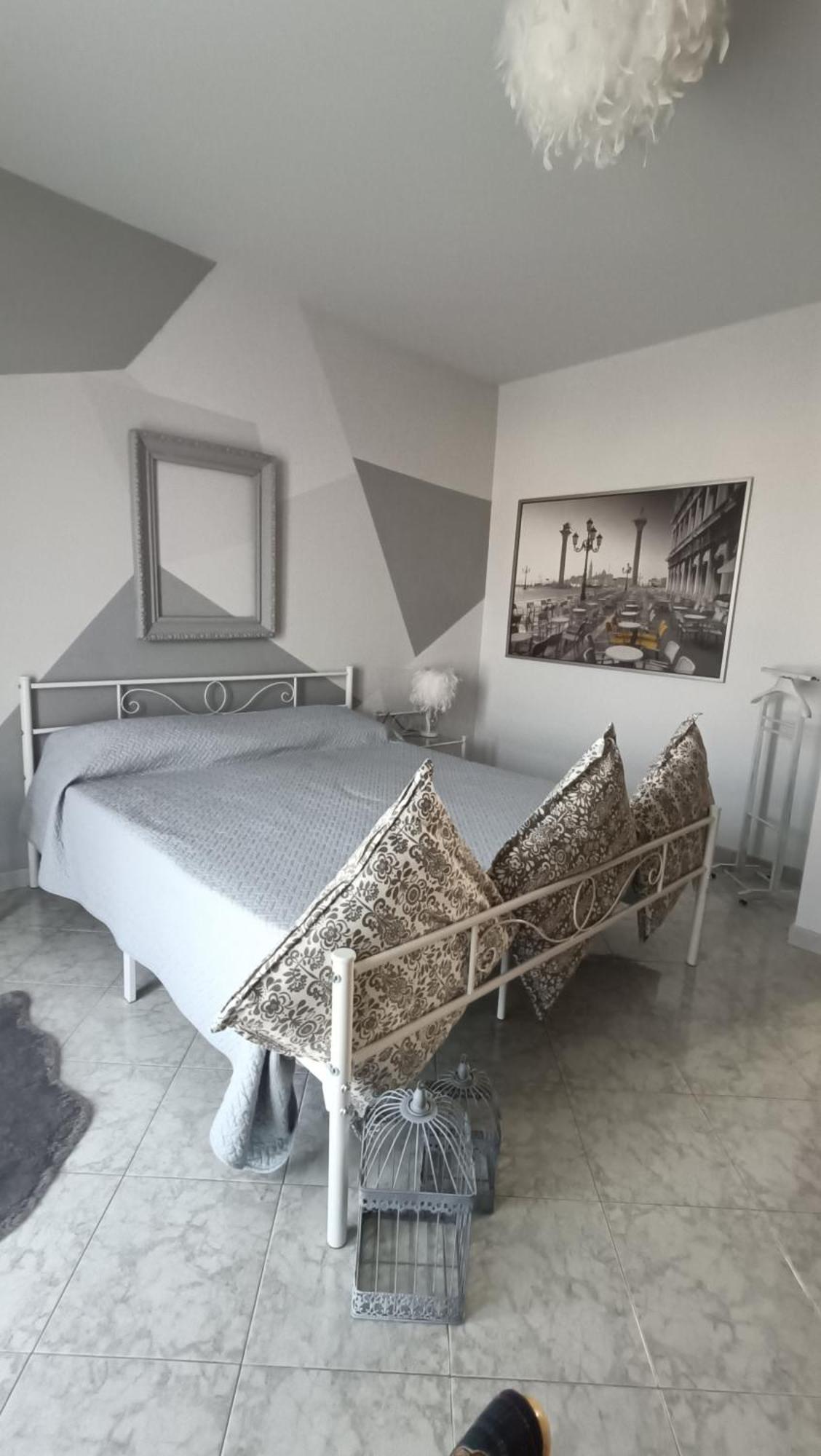 Marmoli Holiday home *